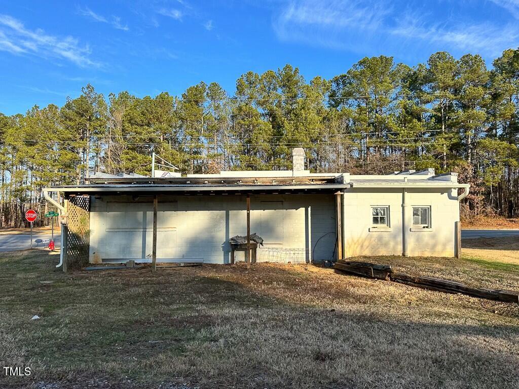 1576 Us Hwy 158 E