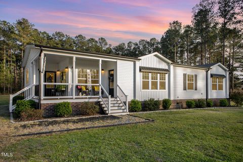 129 Red House Road Smithfield NC 27577