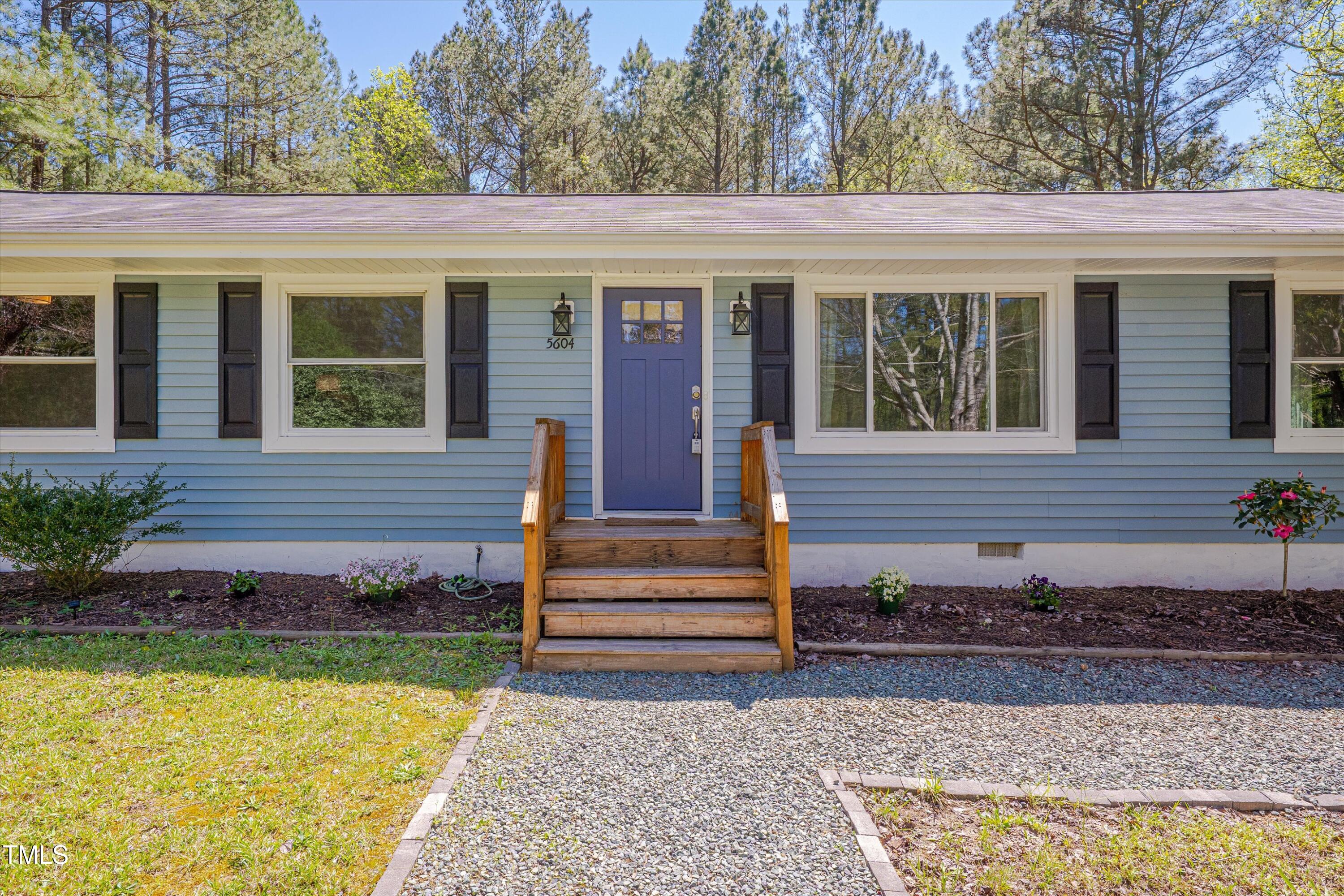 5604 Bobcat Road