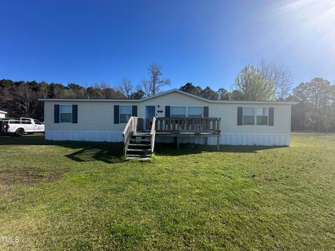 4155 Carroll Store Rd Autryville NC 28318