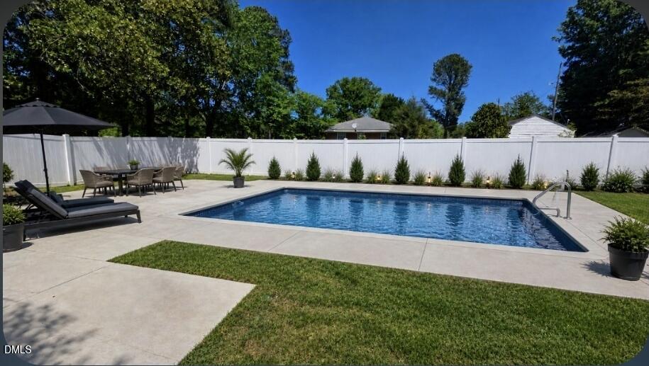 15 Arbor Drive