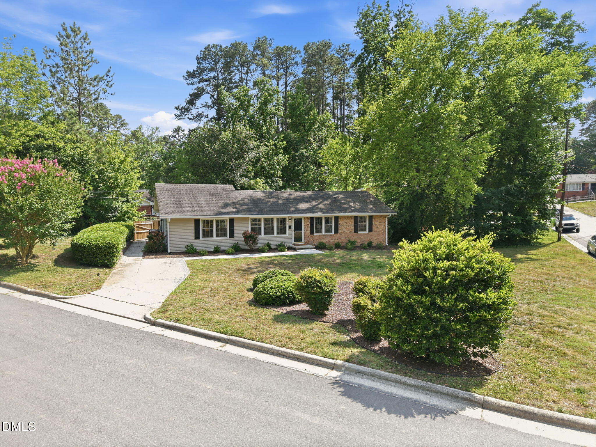 817 Chatham Lane