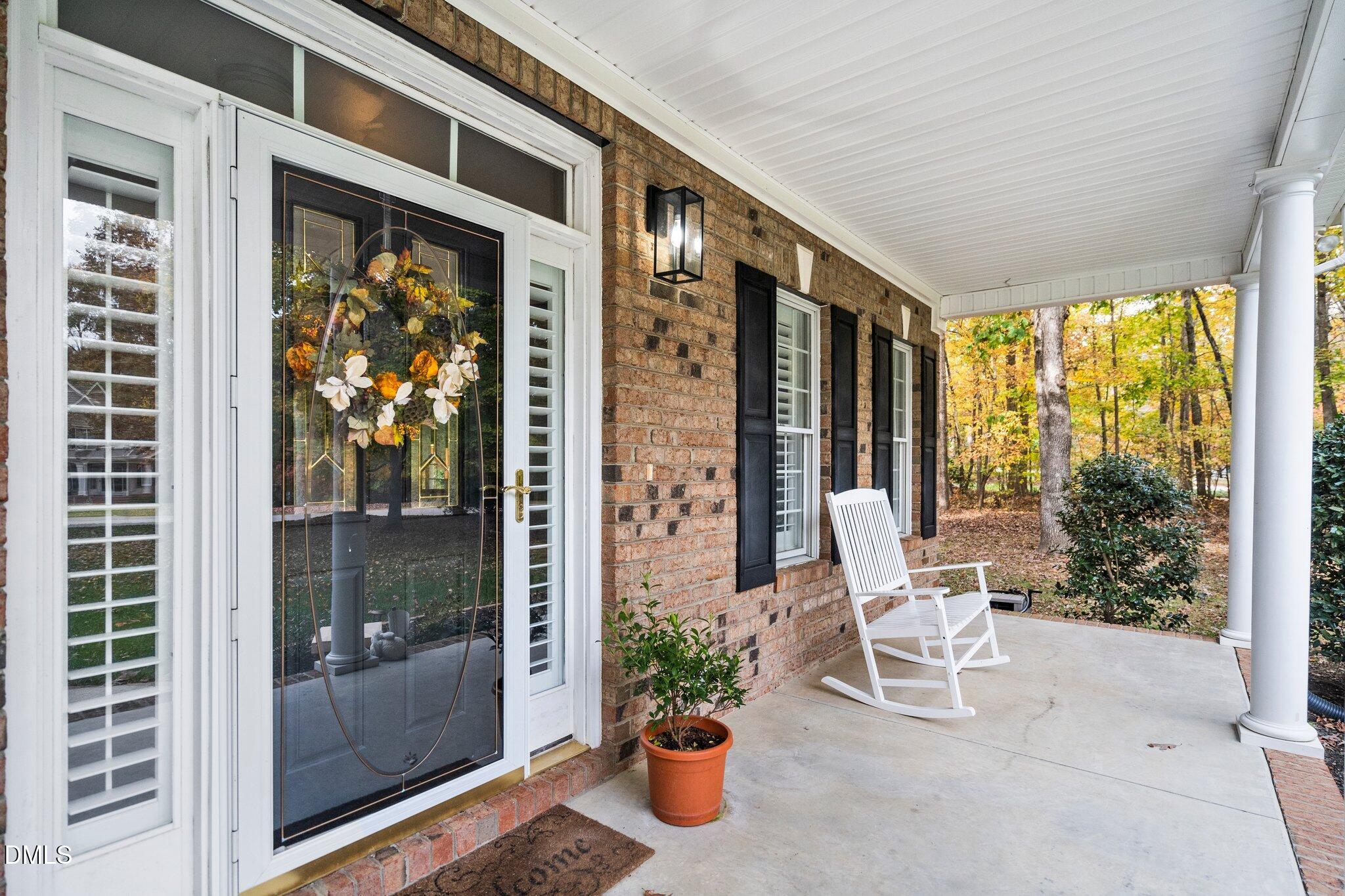 120 Georgetown Woods Drive