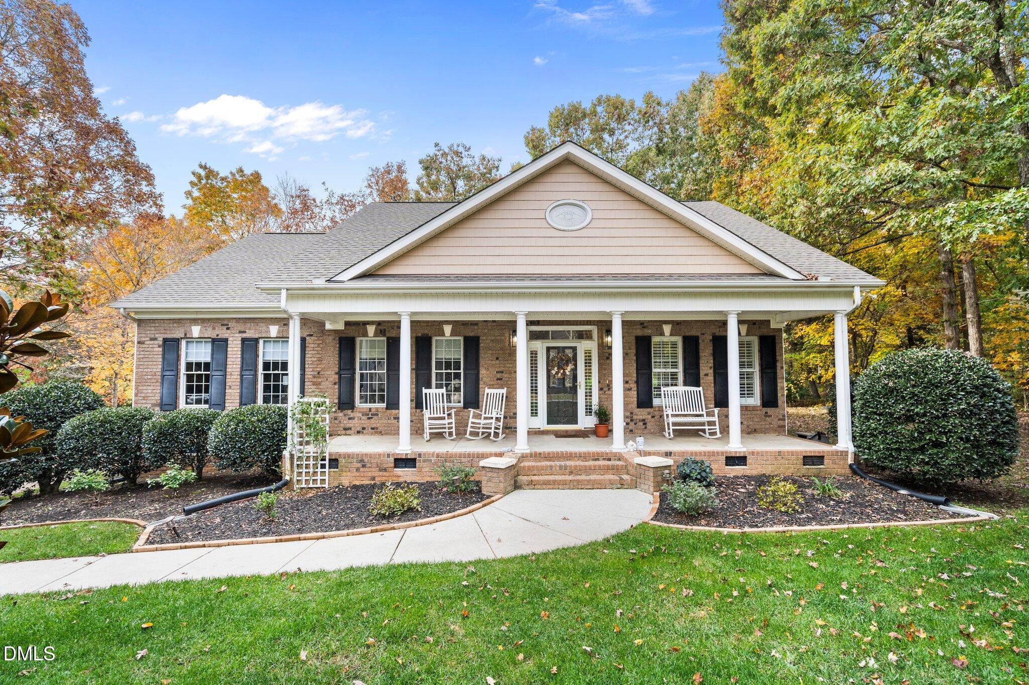 120 Georgetown Woods Drive