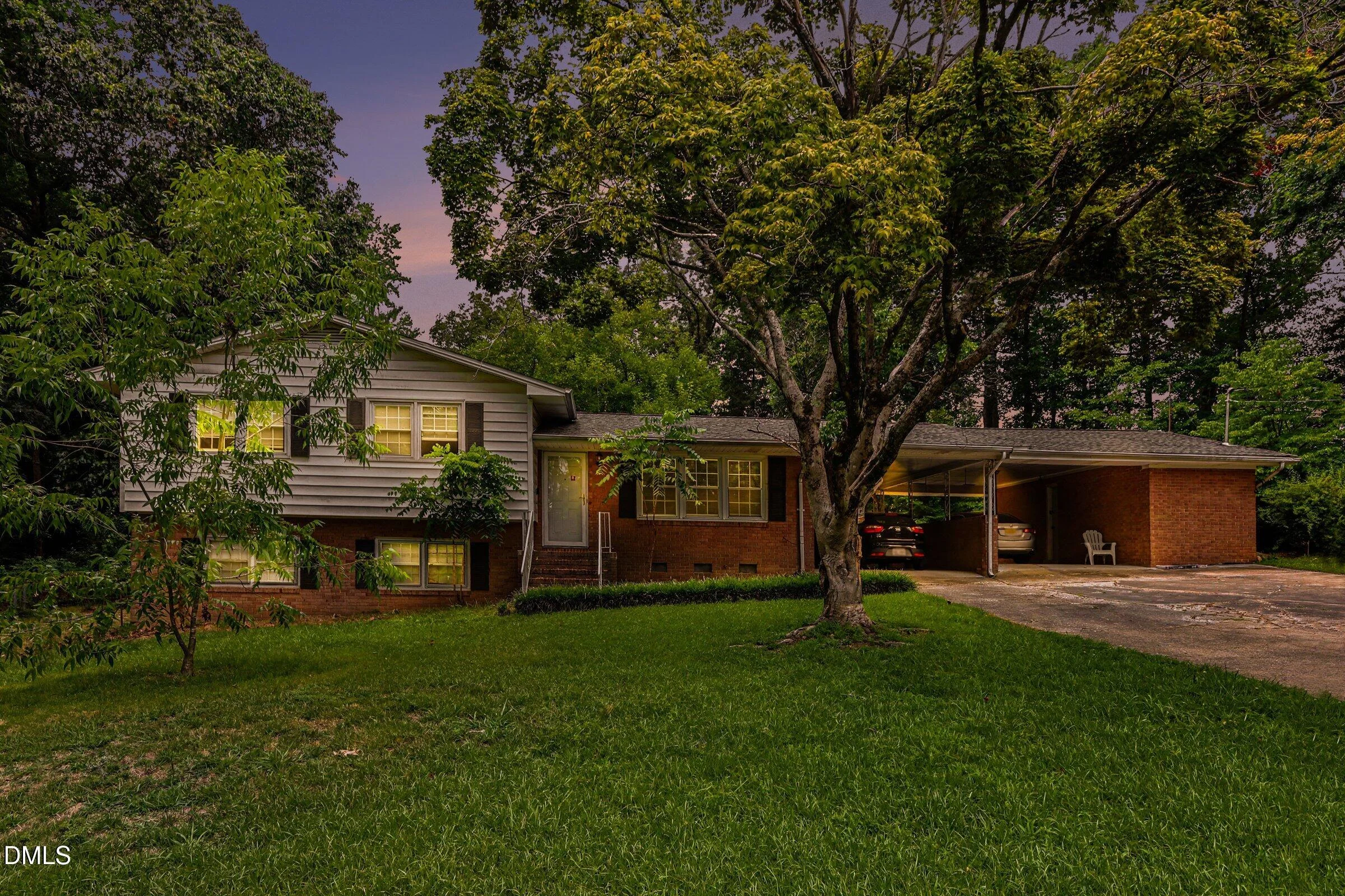 1809 Pinedale Drive