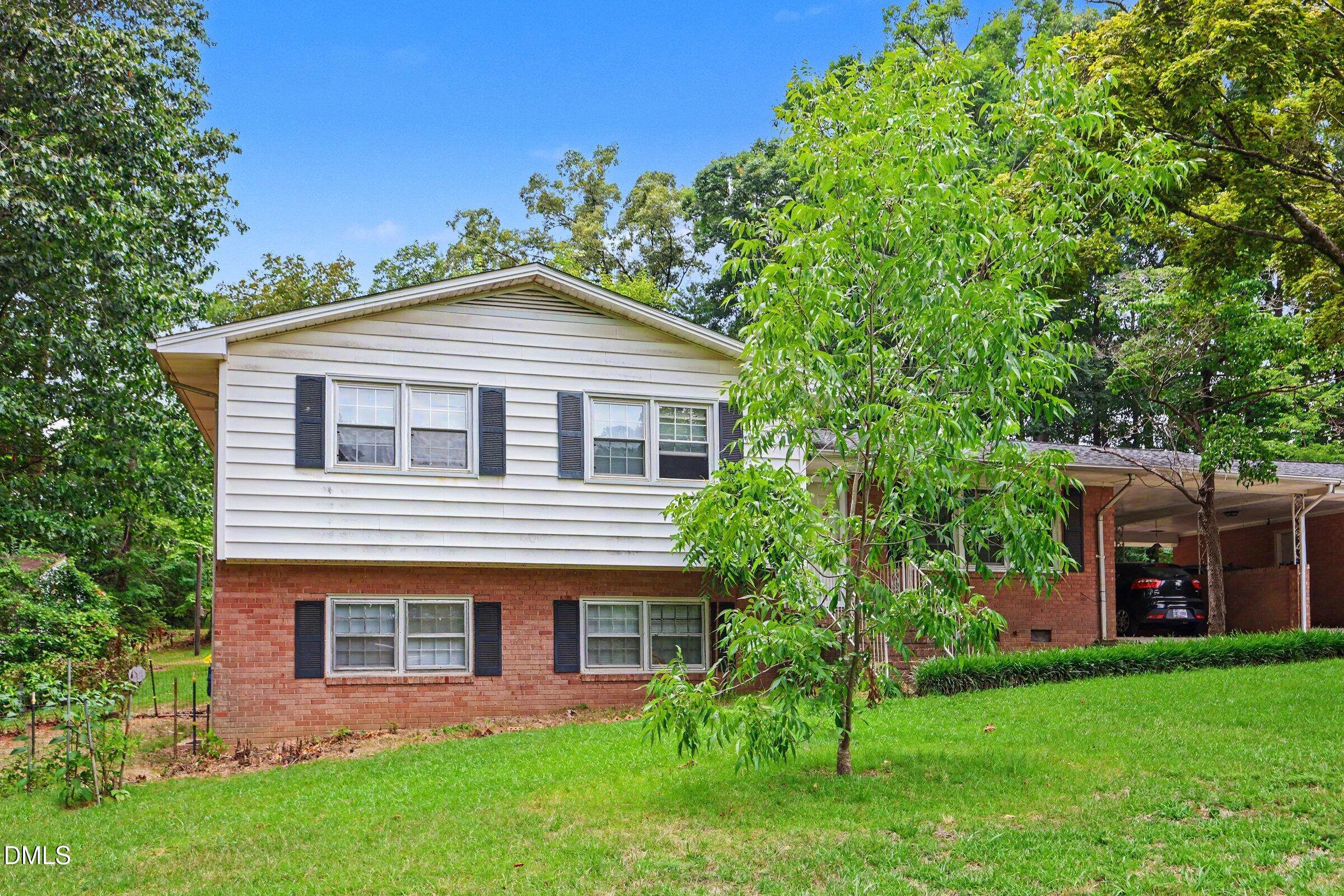 1809 Pinedale Drive