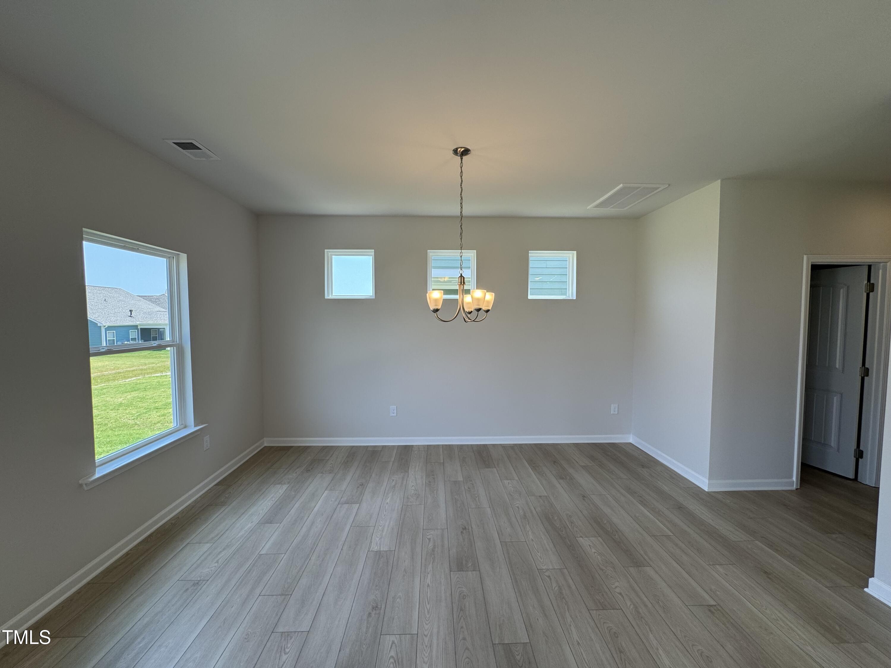 76 Commons Circle