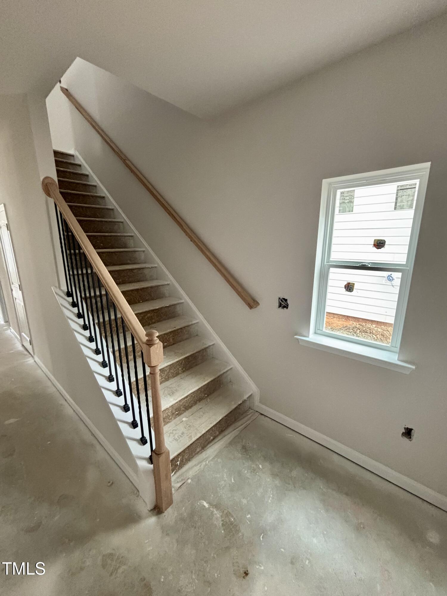 76 Commons Circle