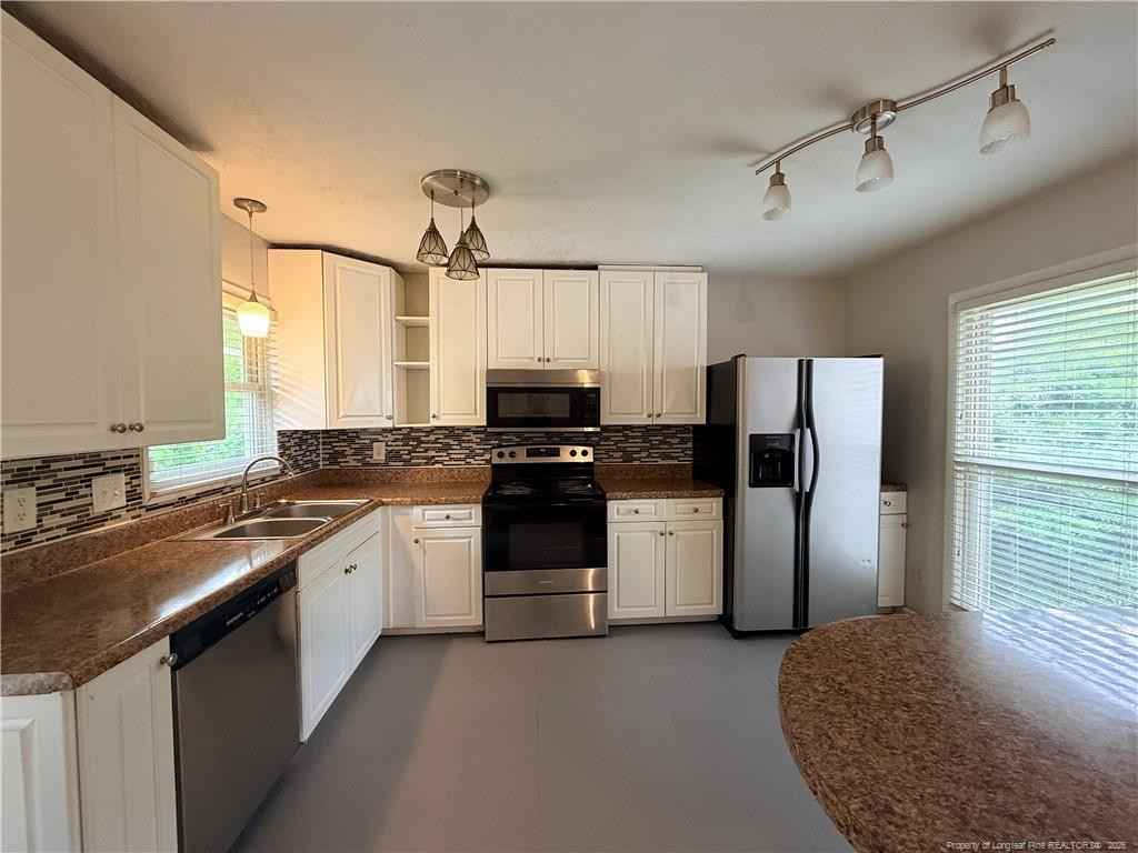 1375 Worstead Drive