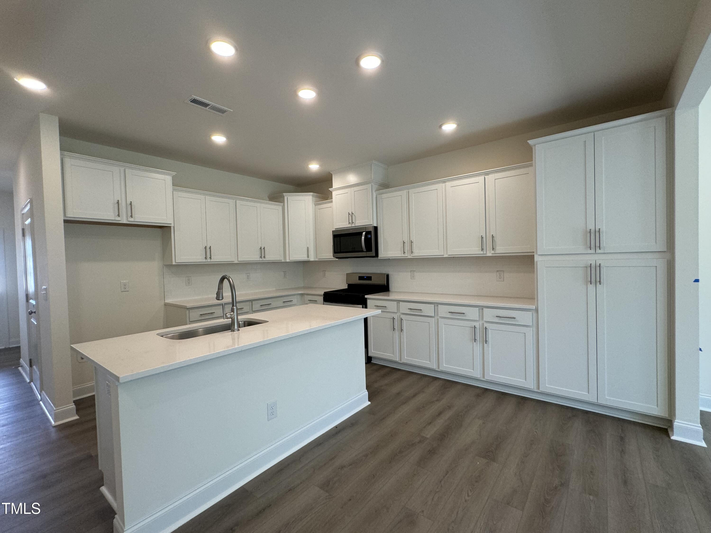 817 Kensley Grove Lane #16