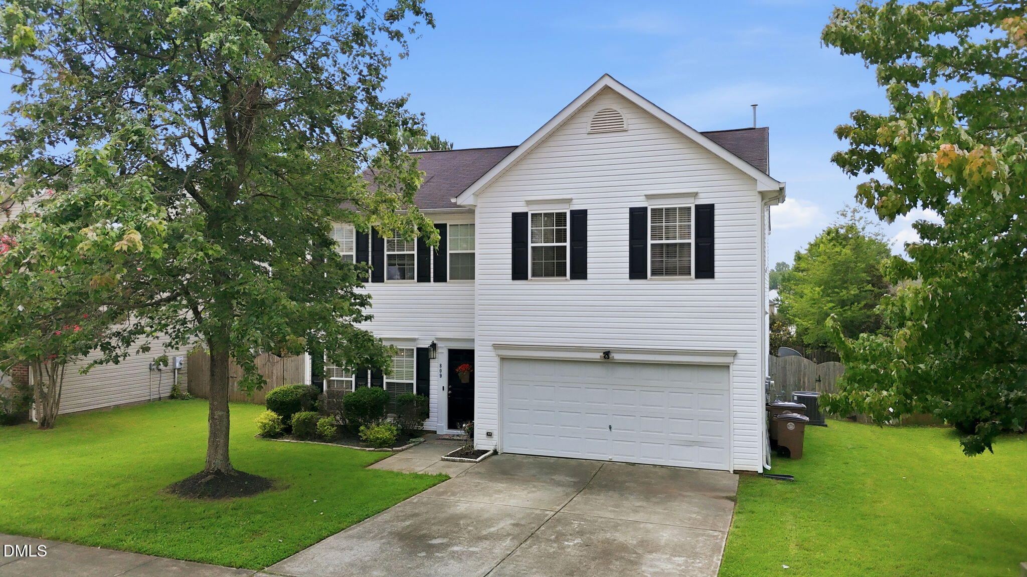 809 Stackhurst Way