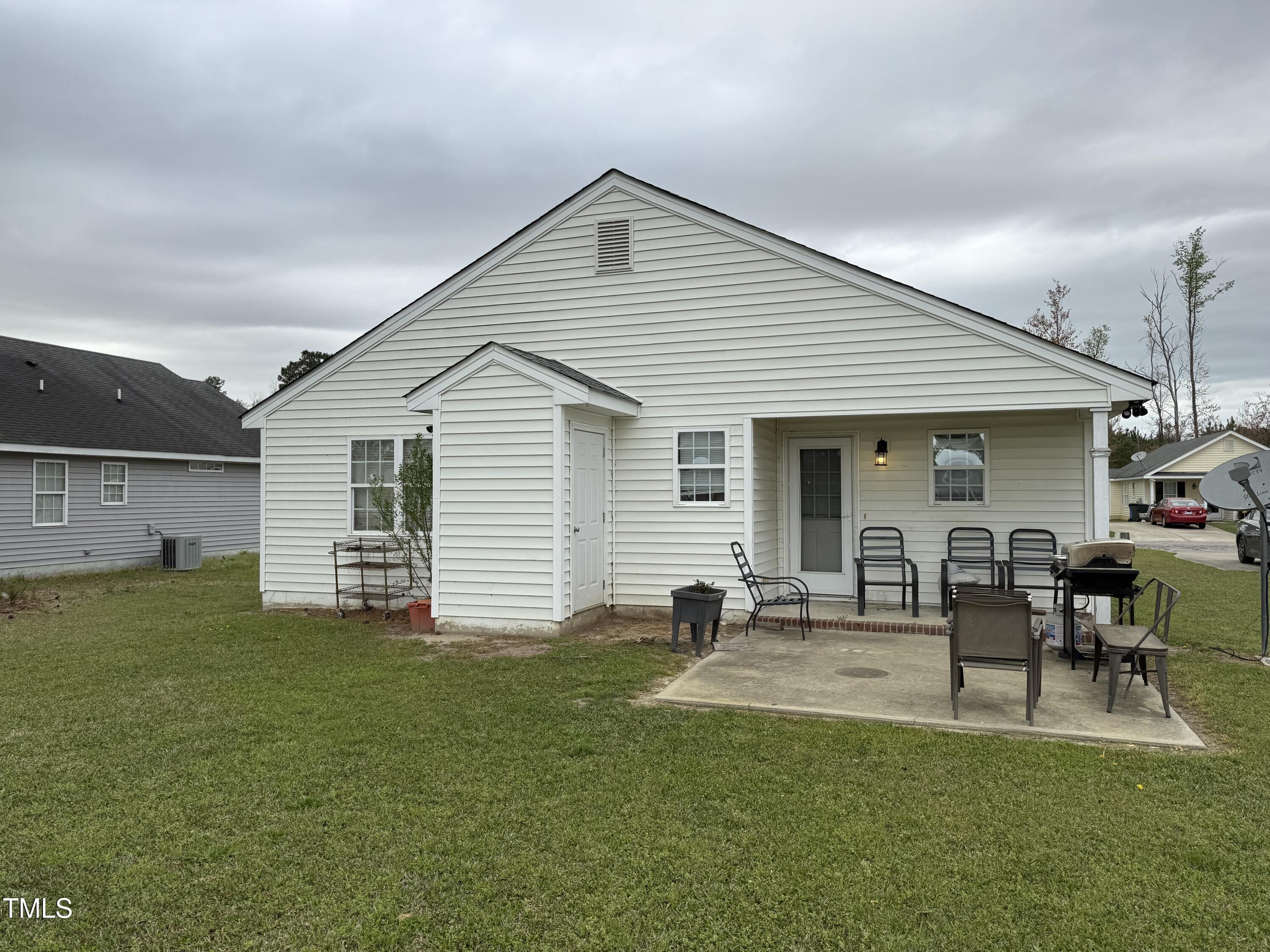 4102 Huntsmoor Lane