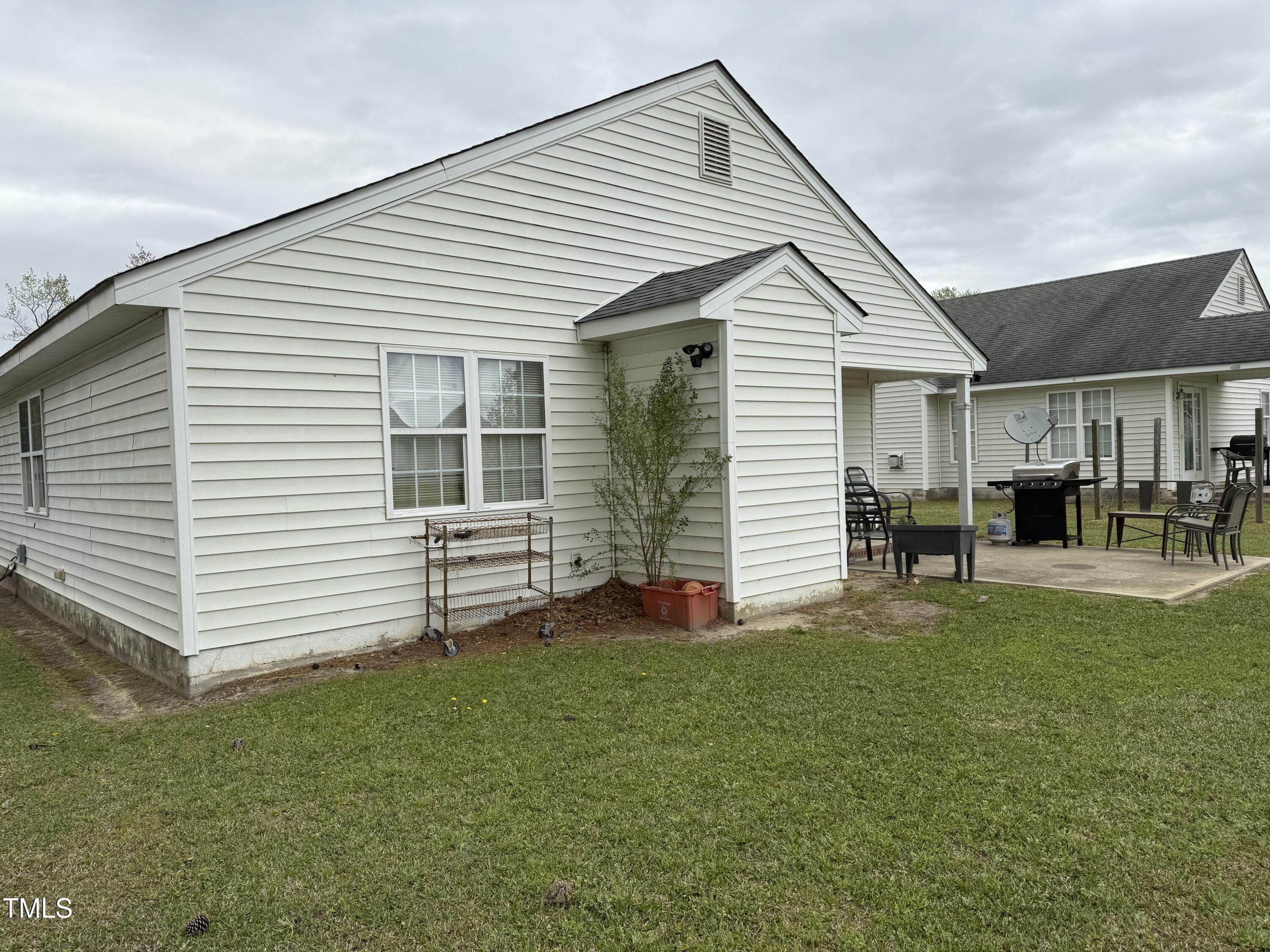 4102 Huntsmoor Lane