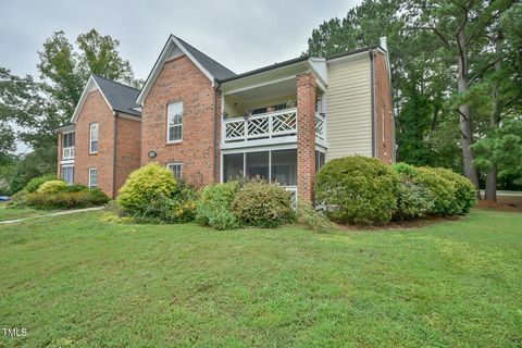 1002 Kingswood Drive H Chapel Hill NC 27517