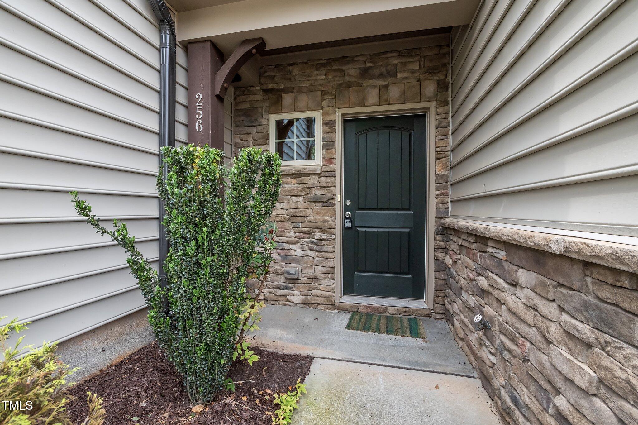 256 Rubrum Drive