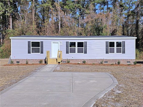Photo of 4053 Lodge Drive, Wade, NC 28395 (MLS # LP754240)