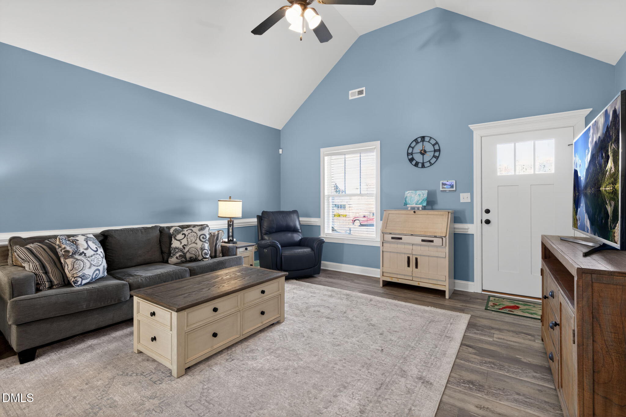 3831 Bucklin Drive NE