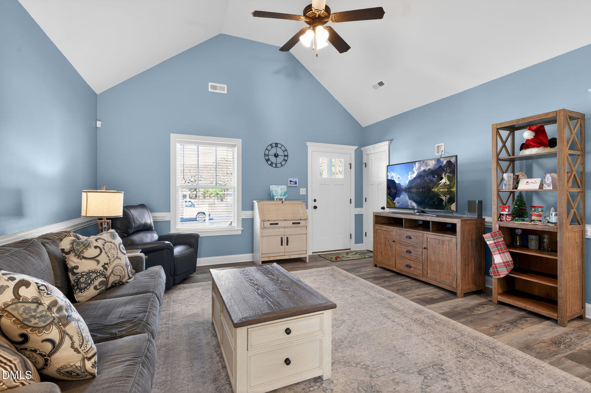 3831 Bucklin Drive NE