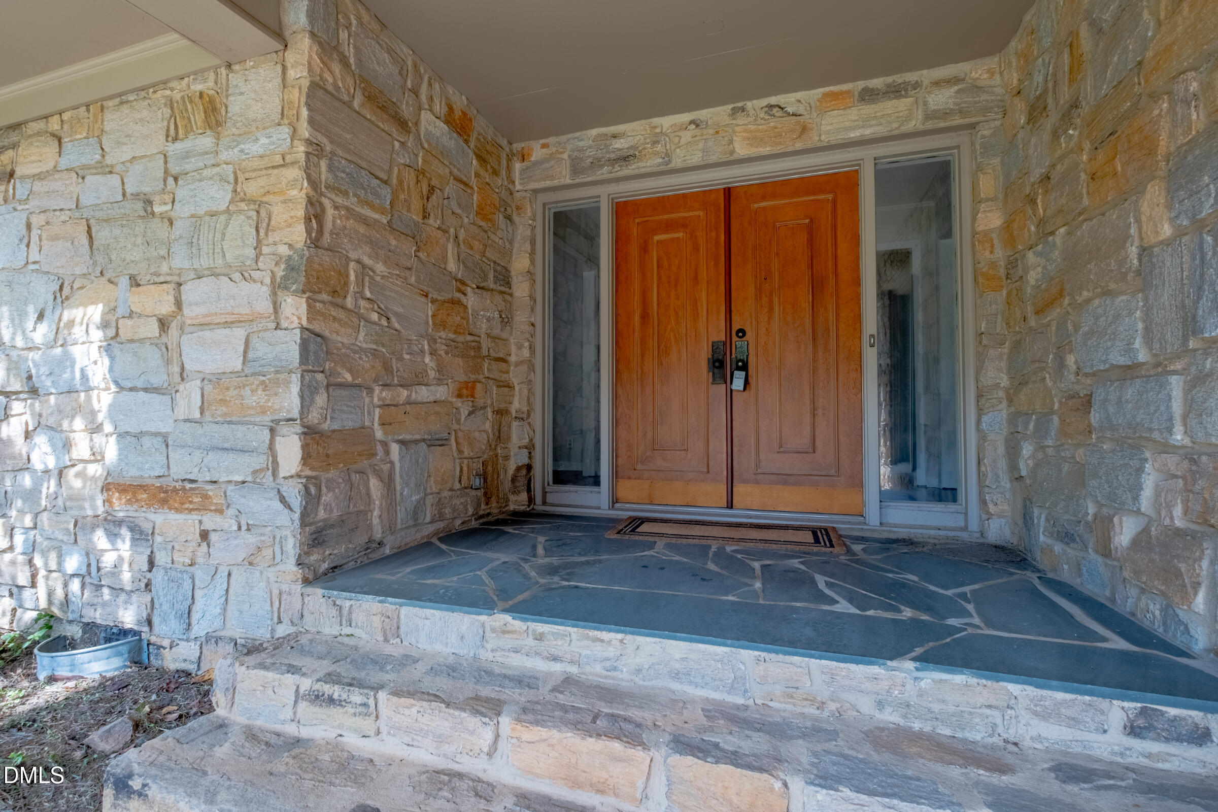 3300 Edgemont Drive