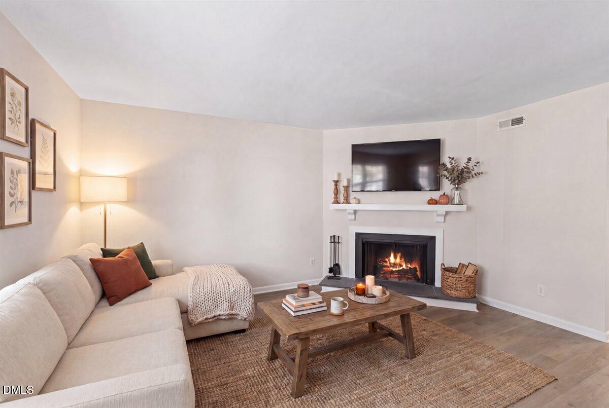 5806 Shady Grove Circle
