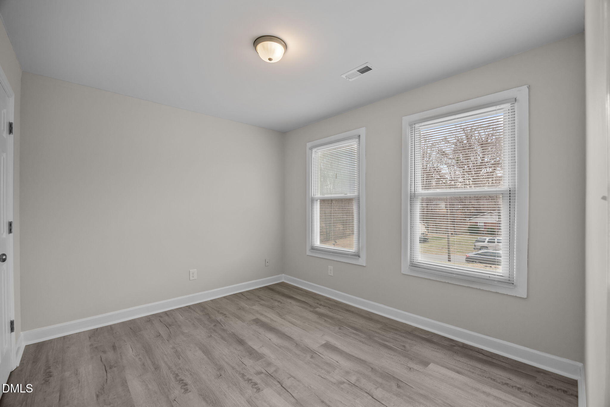 1404 Ballymena Drive