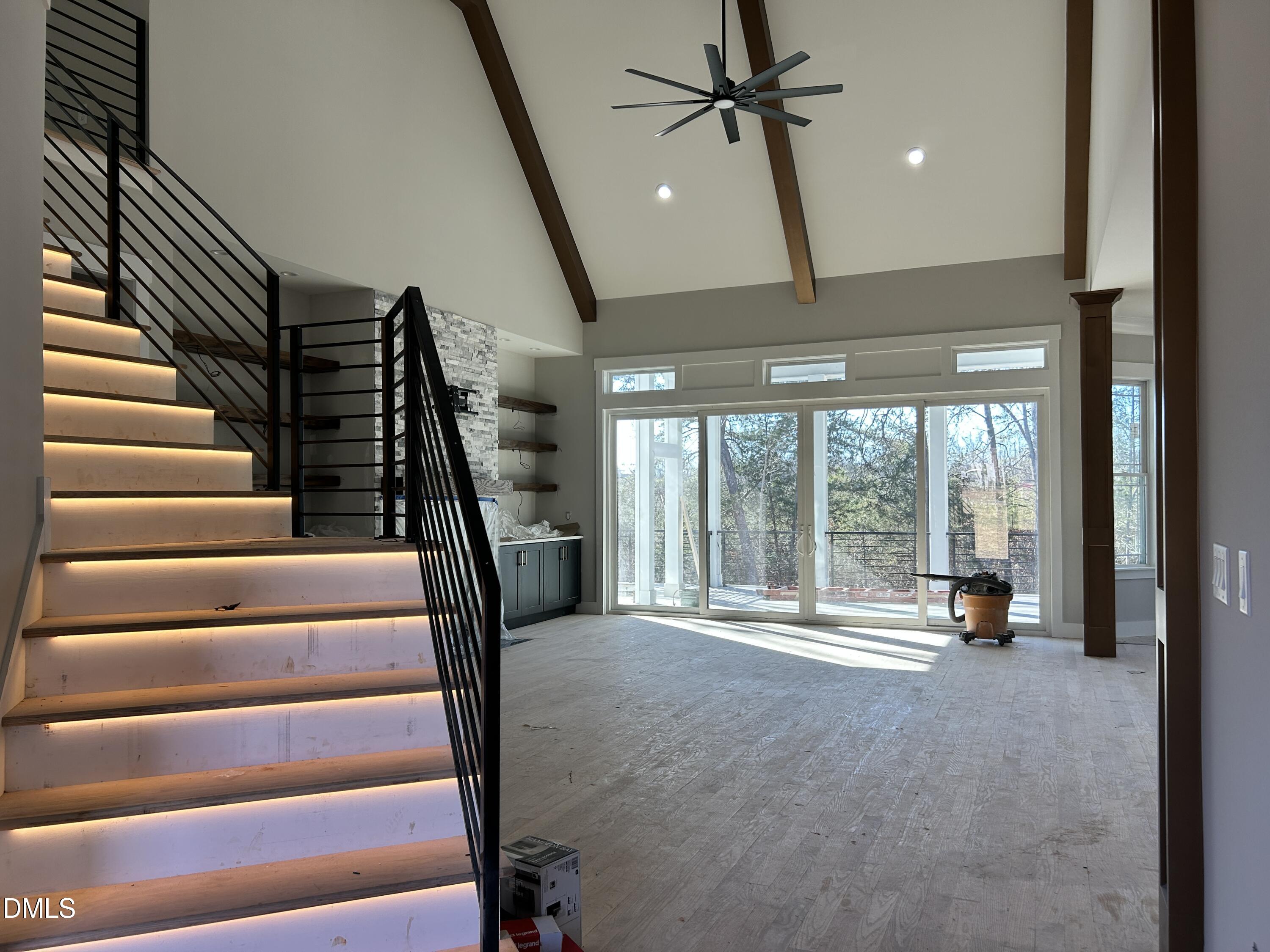 5089 Harvestview Drive