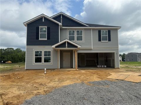 960 Sapphire Stone Lane Hope Mills NC 28348