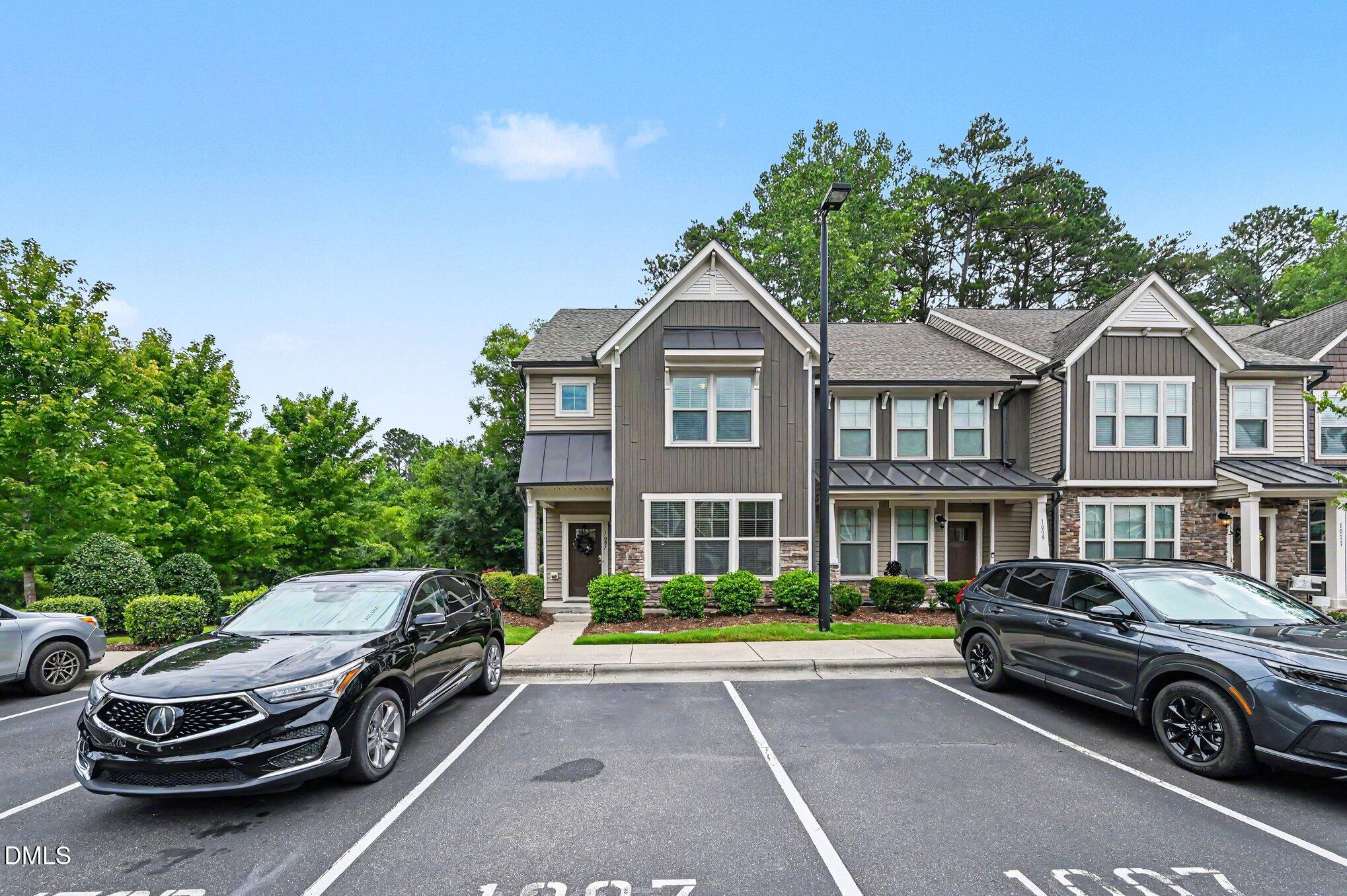 1007 Midtowne Way