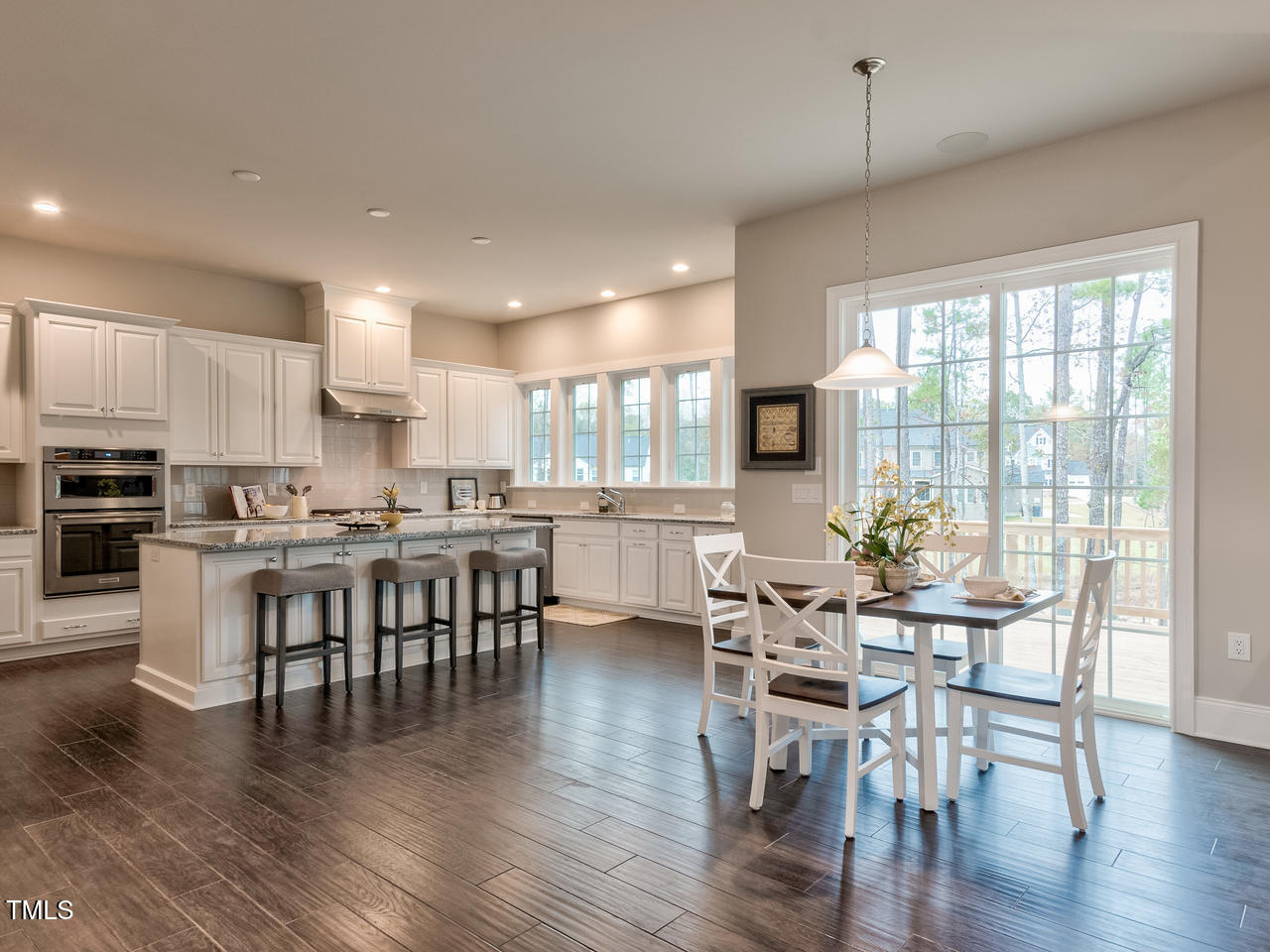 3526 Clifton Park Court