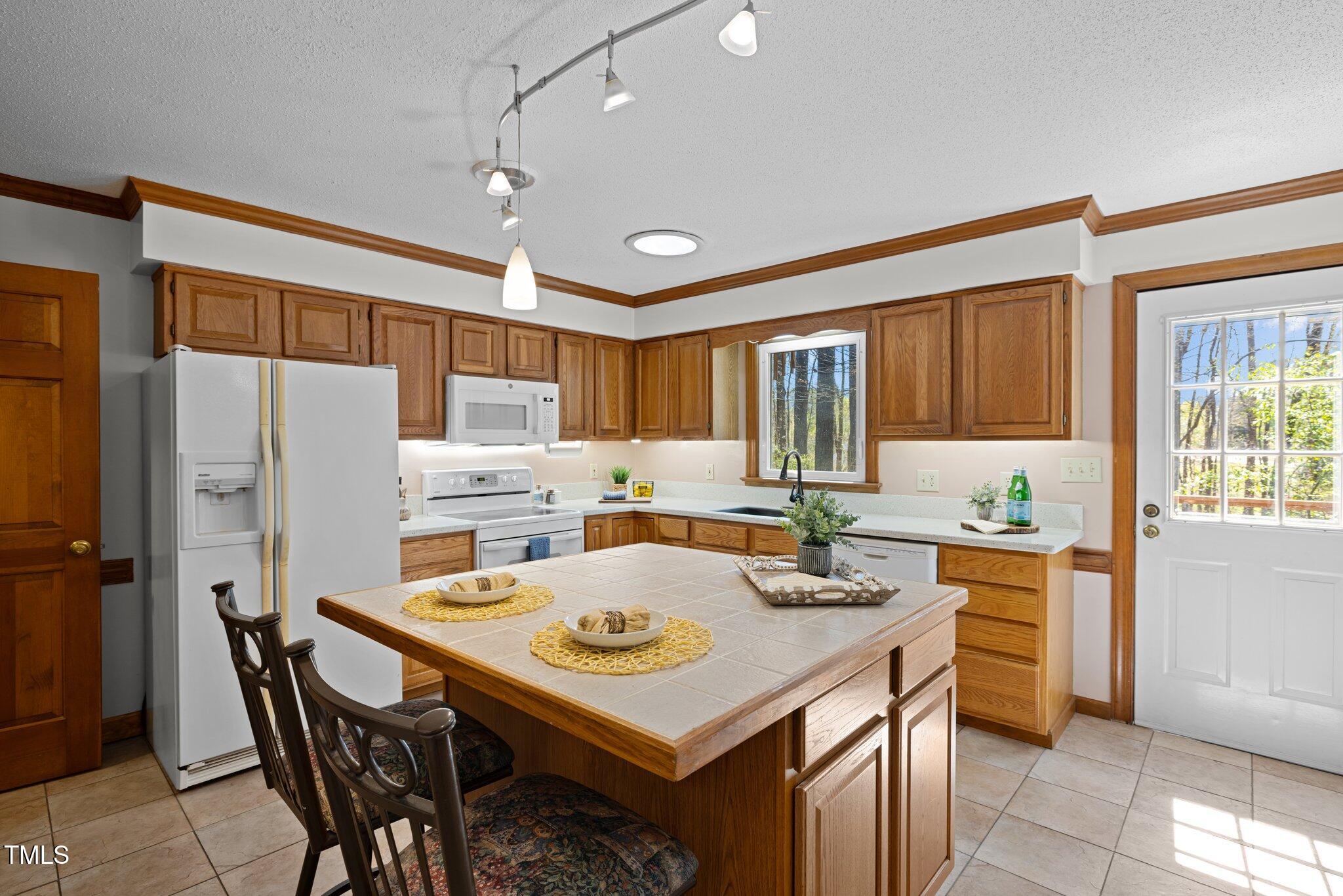 8429 Bells Lake Road