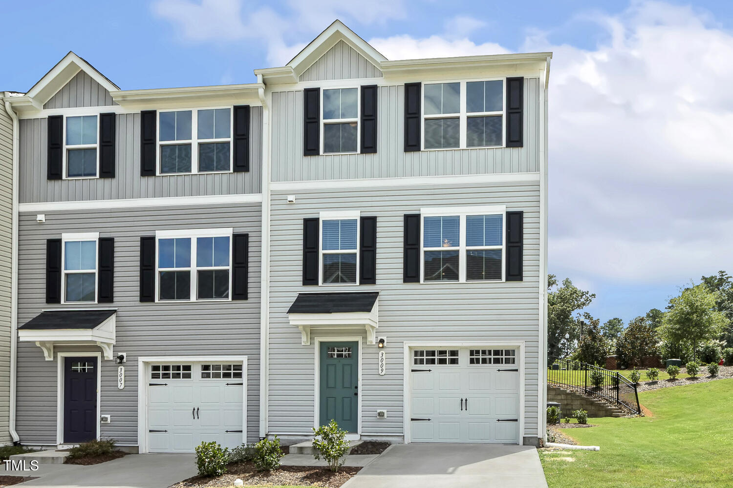 3009 Soft Breeze Drive