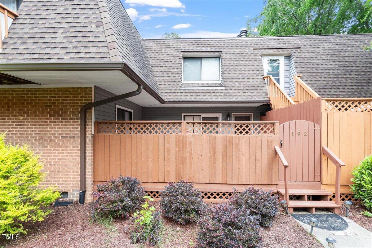 192 Summerwalk Circle