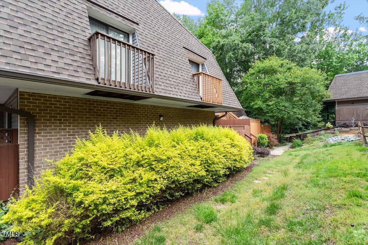 192 Summerwalk Circle