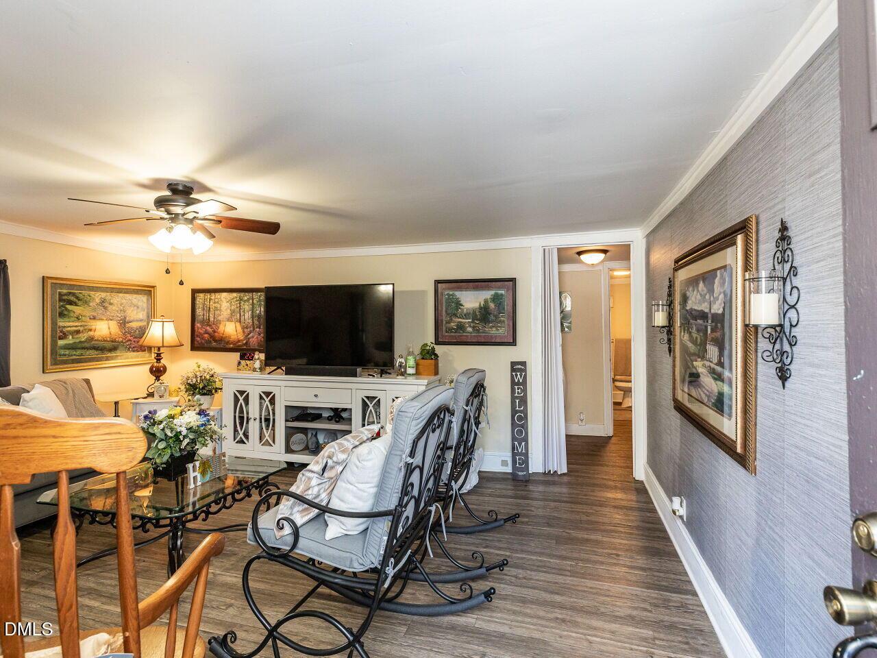 210 S Gardner Avenue