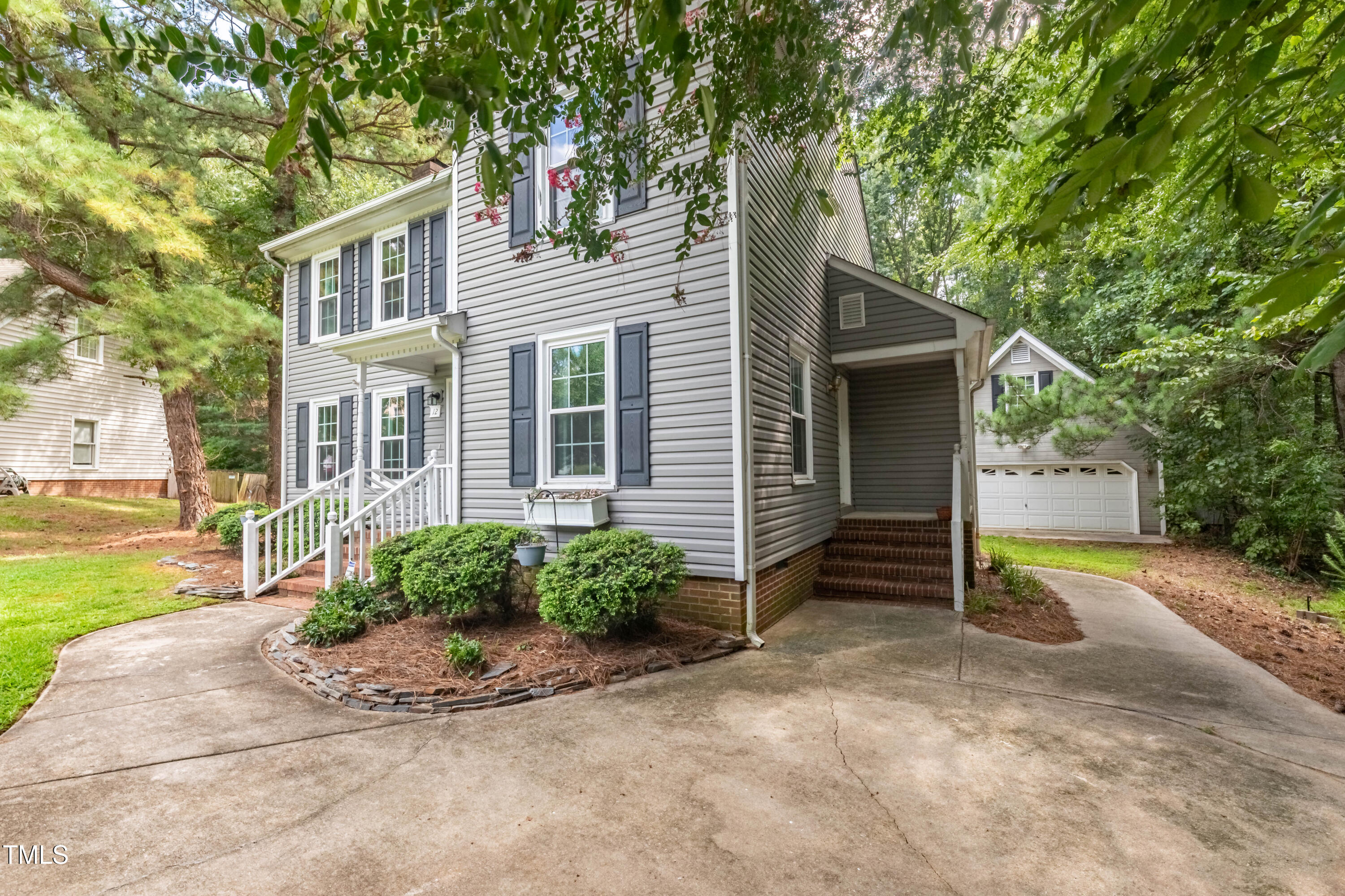 12 Cobble Glen Court