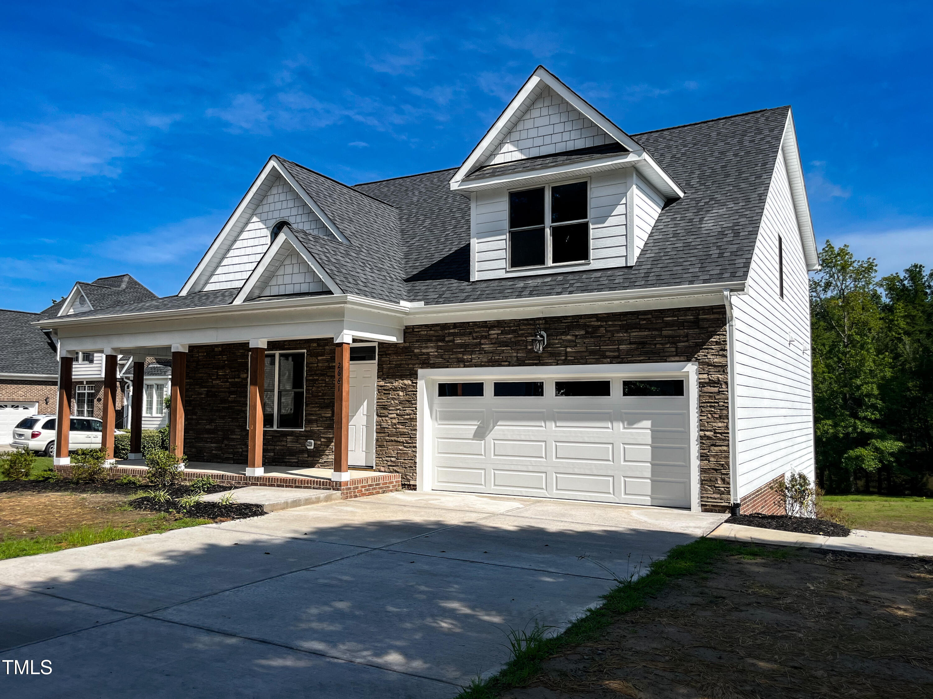 2661 Bowden Drive