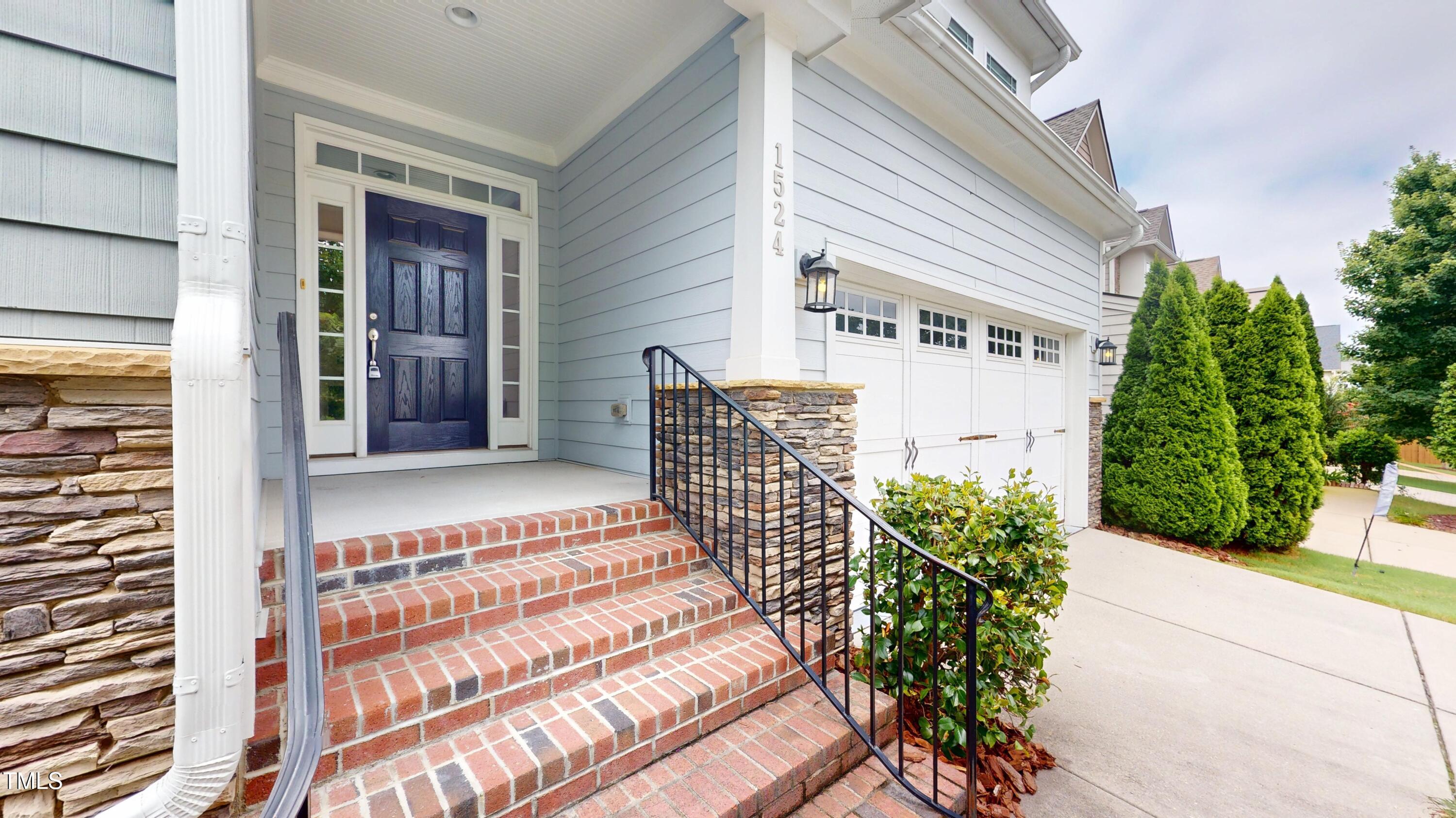1524 Lily Creek Drive
