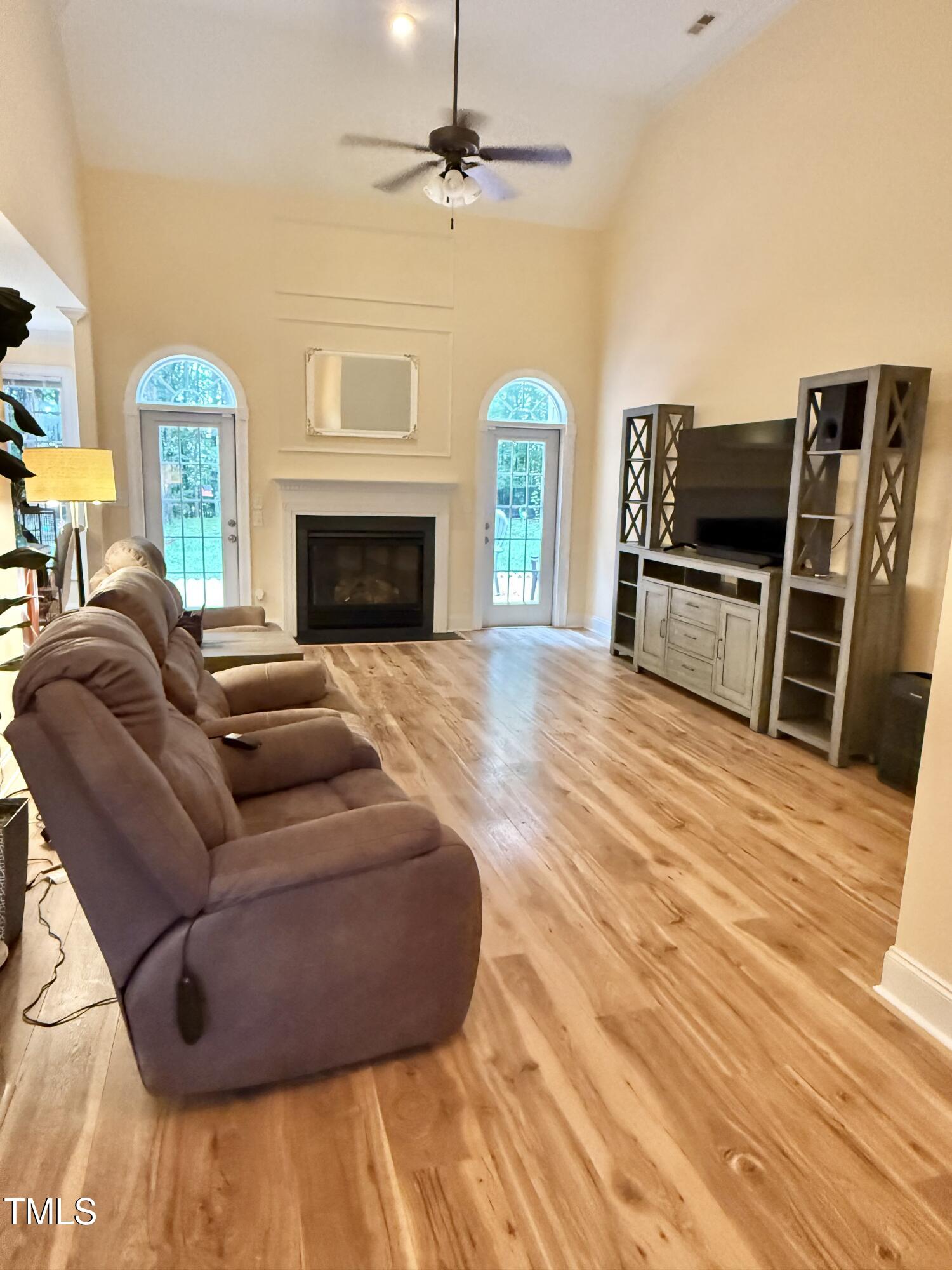 351 N Old Lantern Road