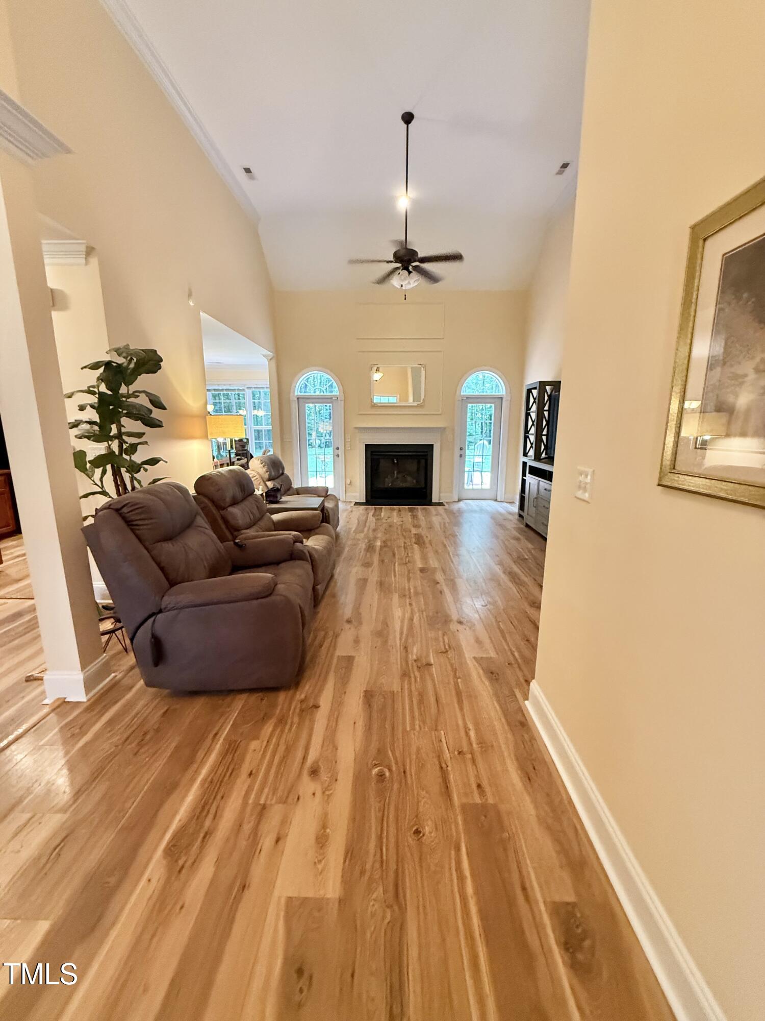 351 N Old Lantern Road