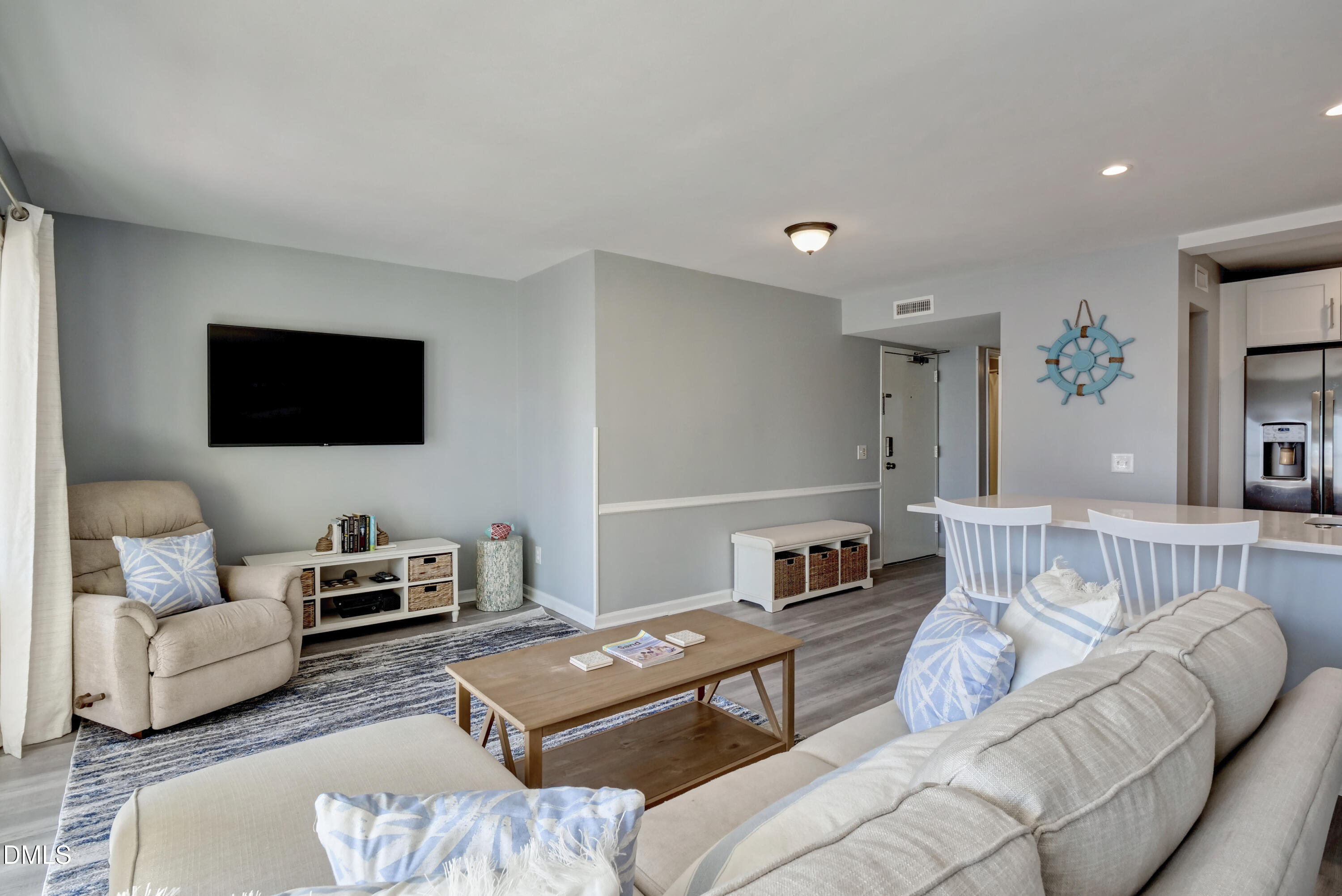 1509 Carolina Beach N E-2