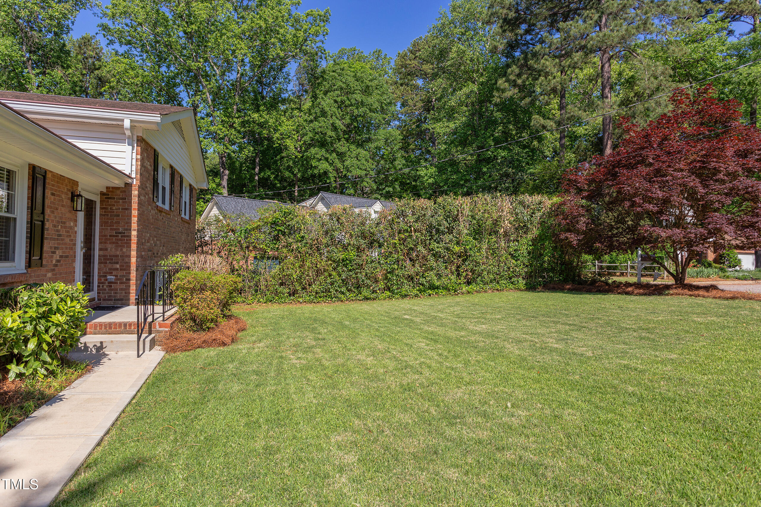 4300 Edgehill Court