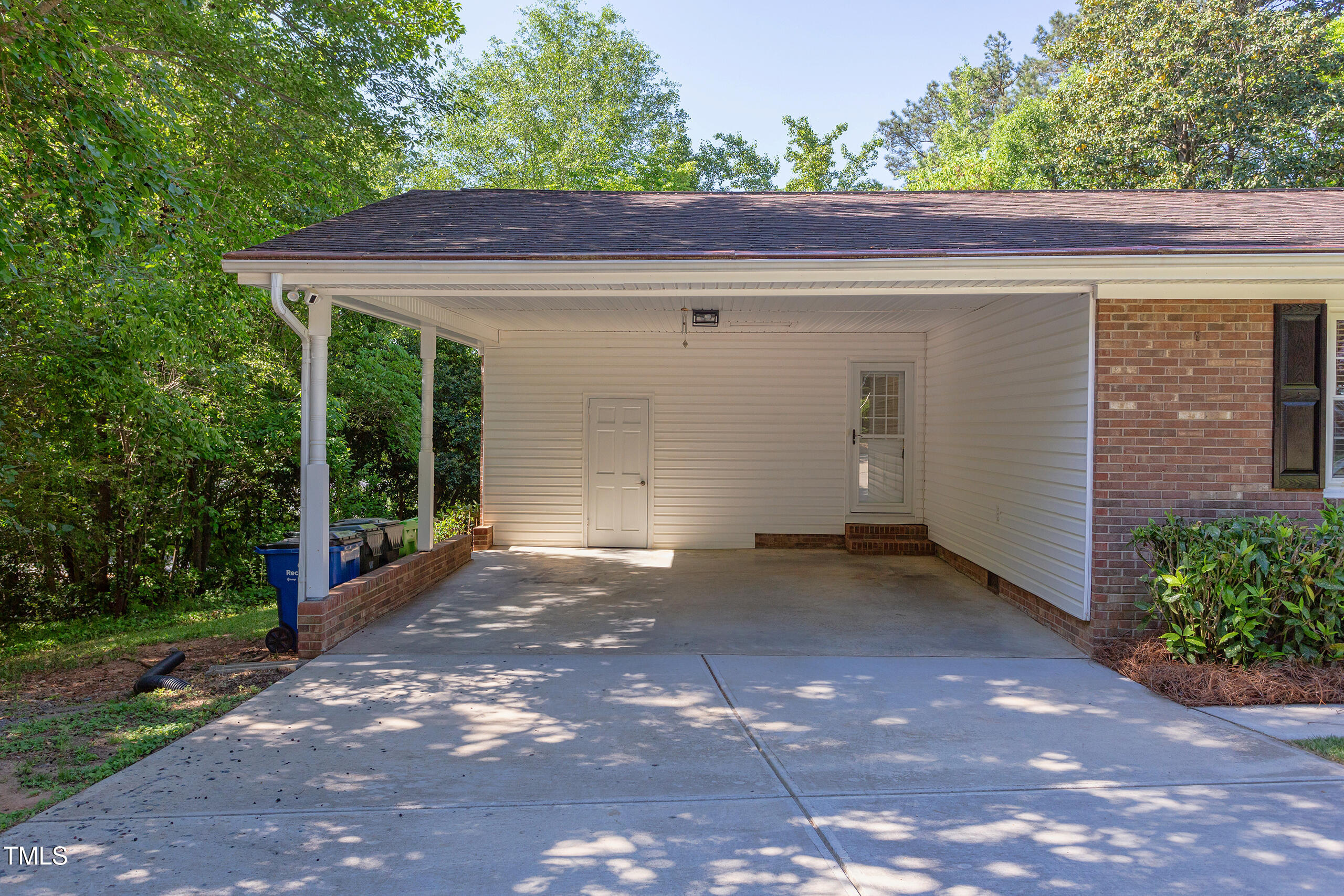 4300 Edgehill Court