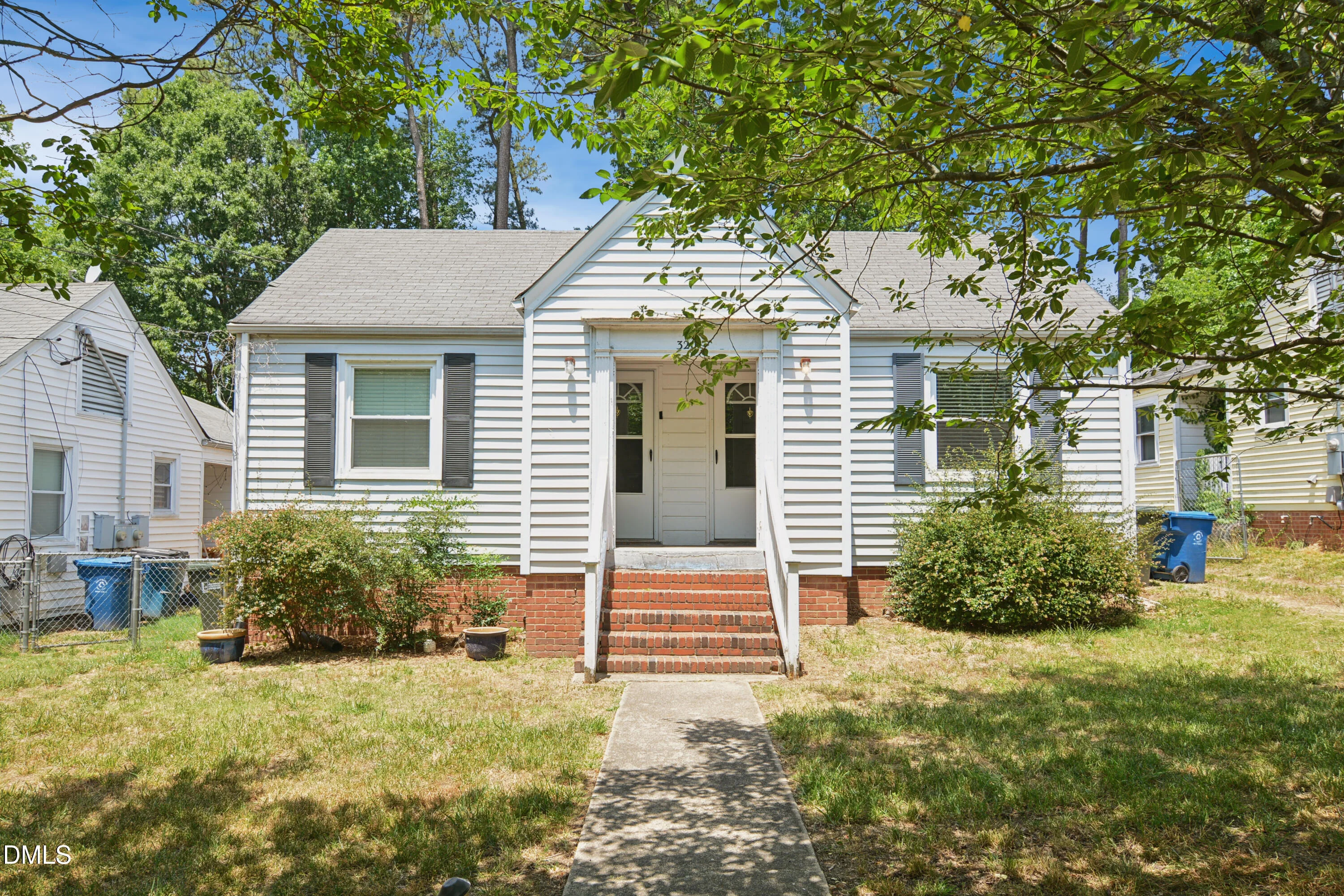 320 Clark Street