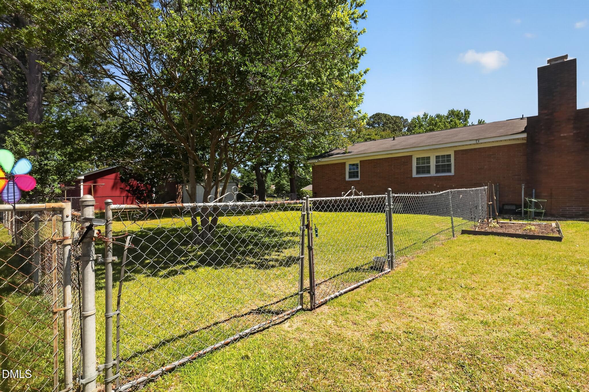 502 Crestview Avenue SW
