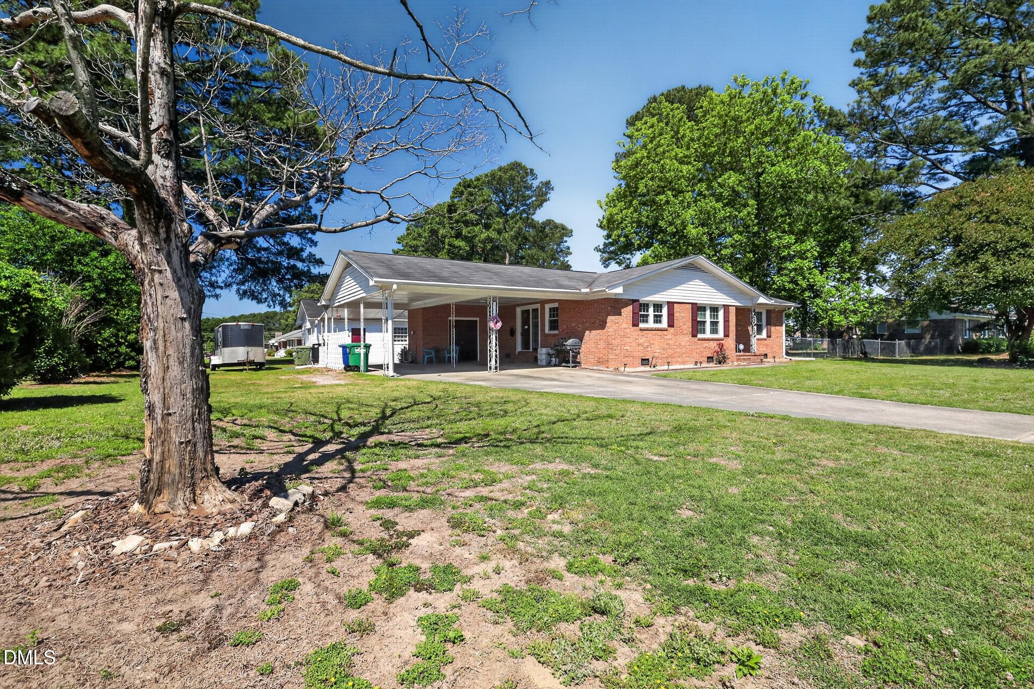 502 Crestview Avenue SW