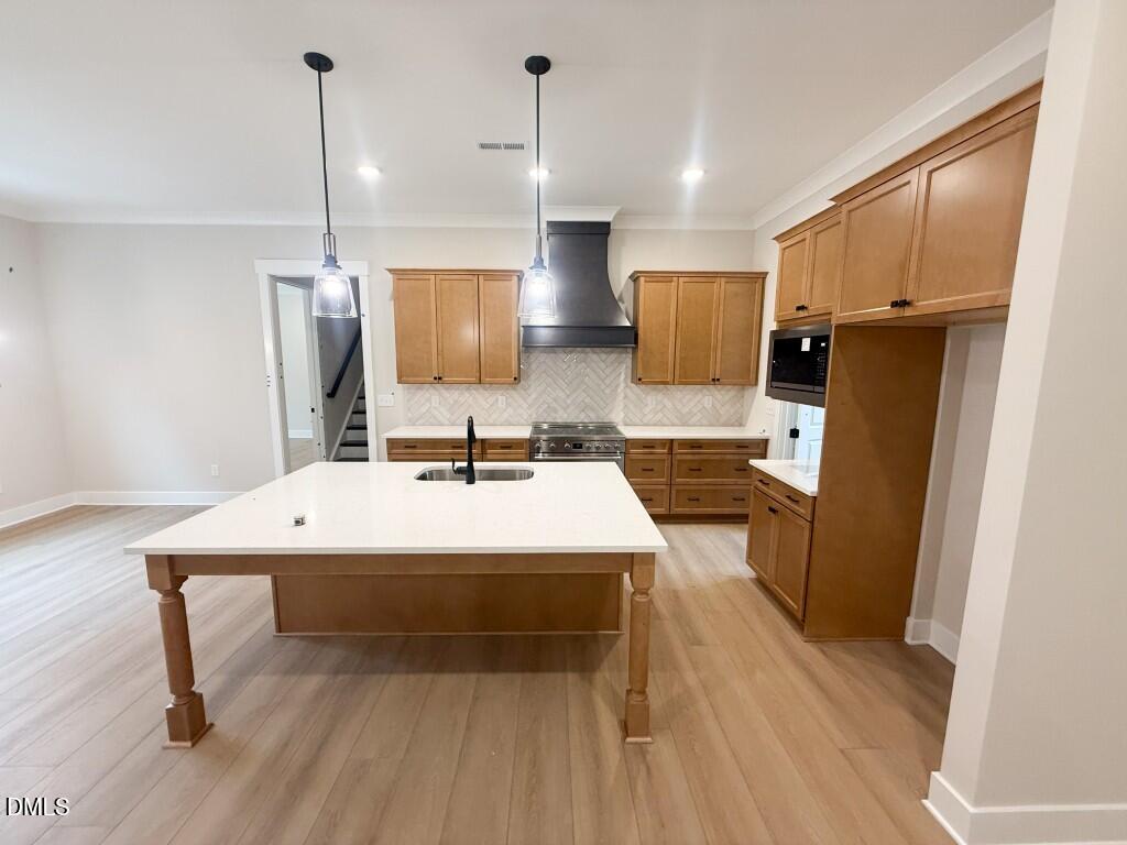 1917 Hallertau Court