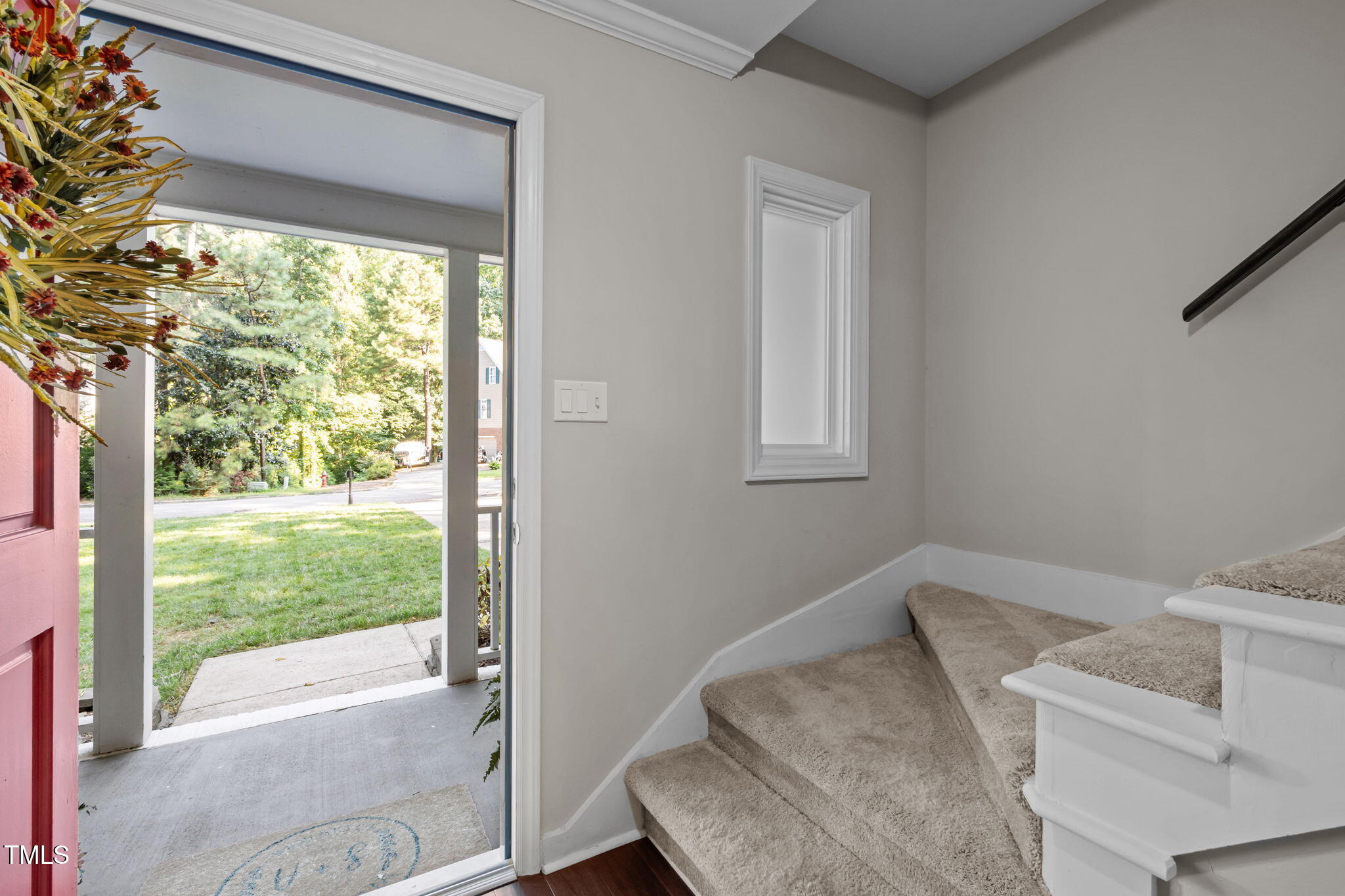 210 Whitehall Way