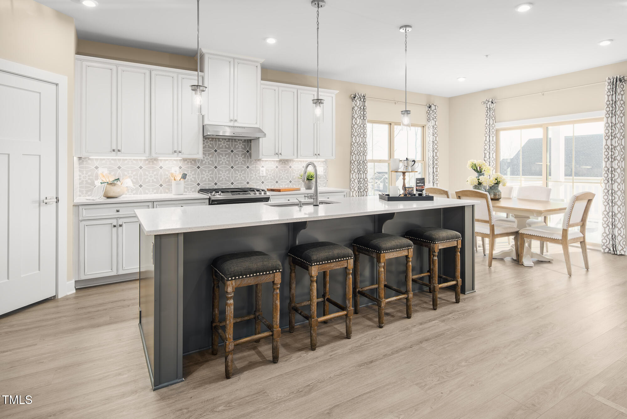 884 Nichols View Court