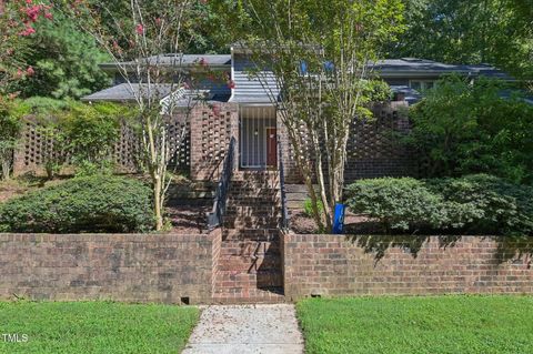 104 Woodleaf Drive Chapel Hill NC 27516