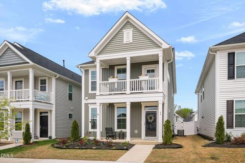 66 Blue Iris Parkway Clayton NC 27520